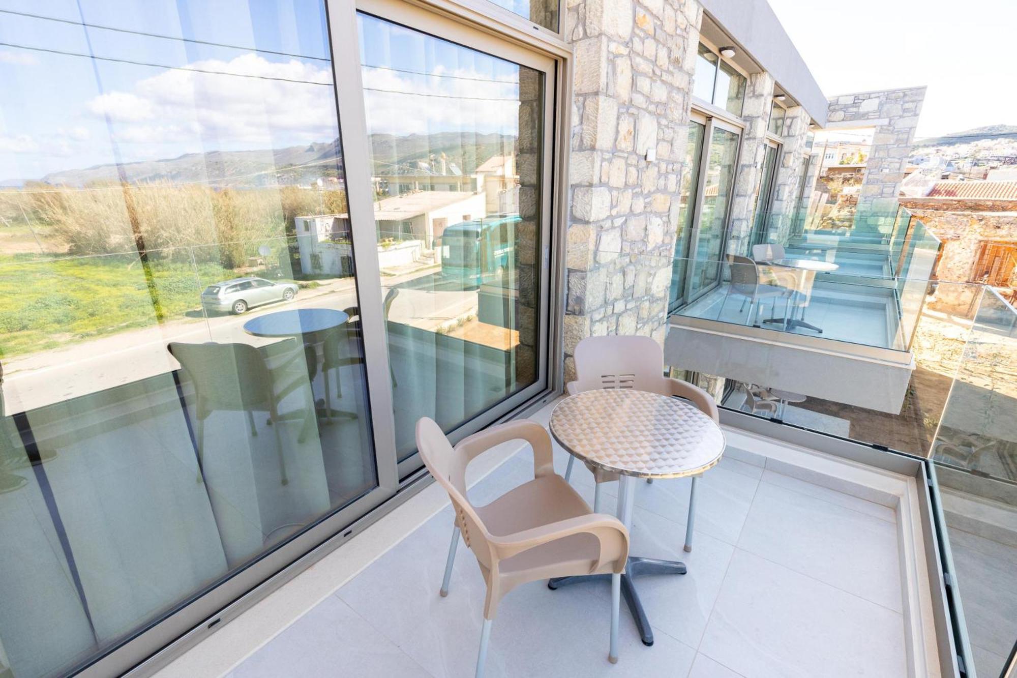 Achatis Apartments With Sea View Колімварі Екстер'єр фото