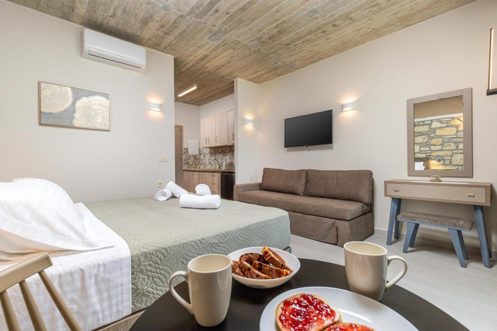 Achatis Apartments With Sea View Колімварі Екстер'єр фото