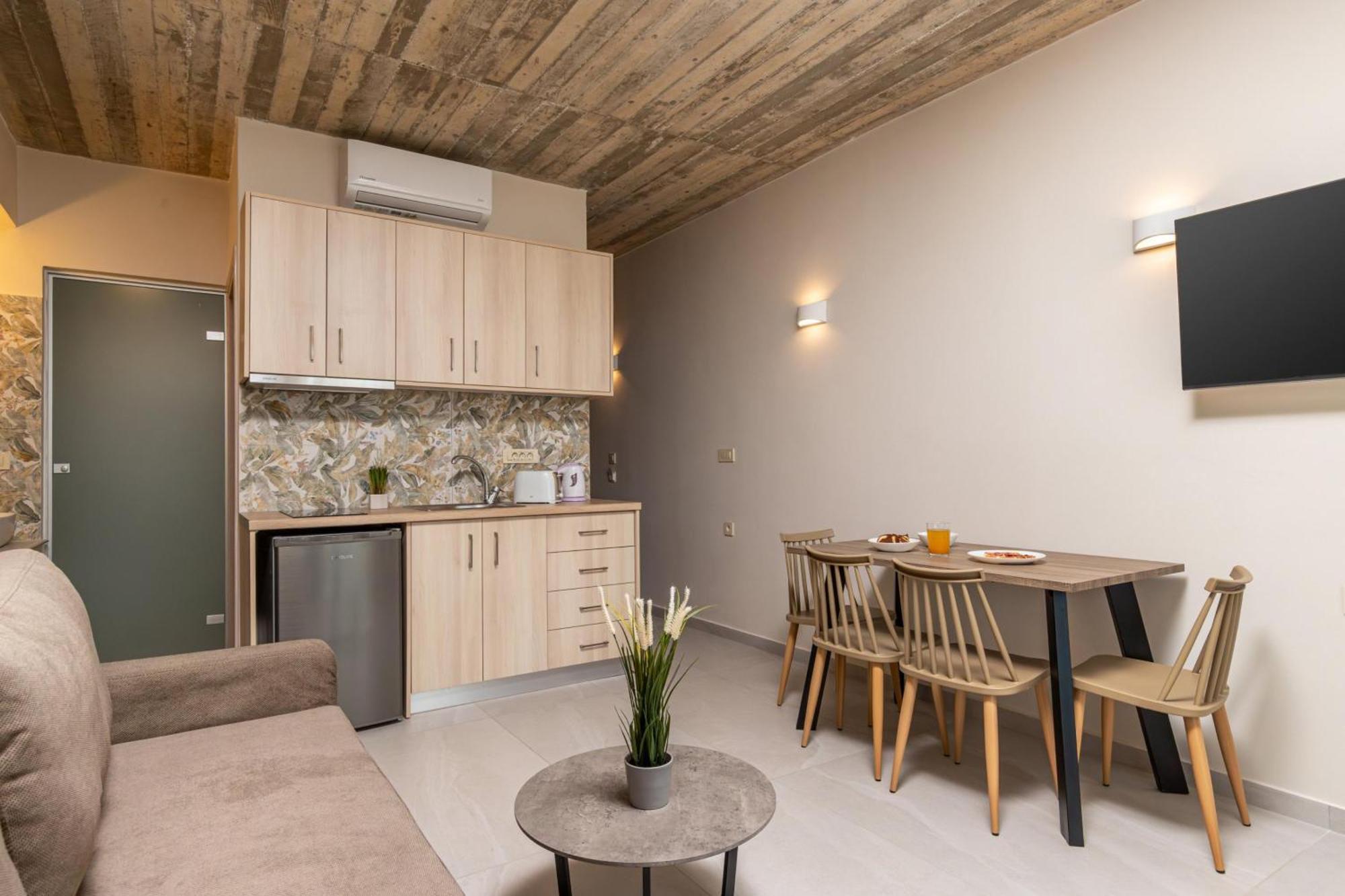 Achatis Apartments With Sea View Колімварі Екстер'єр фото