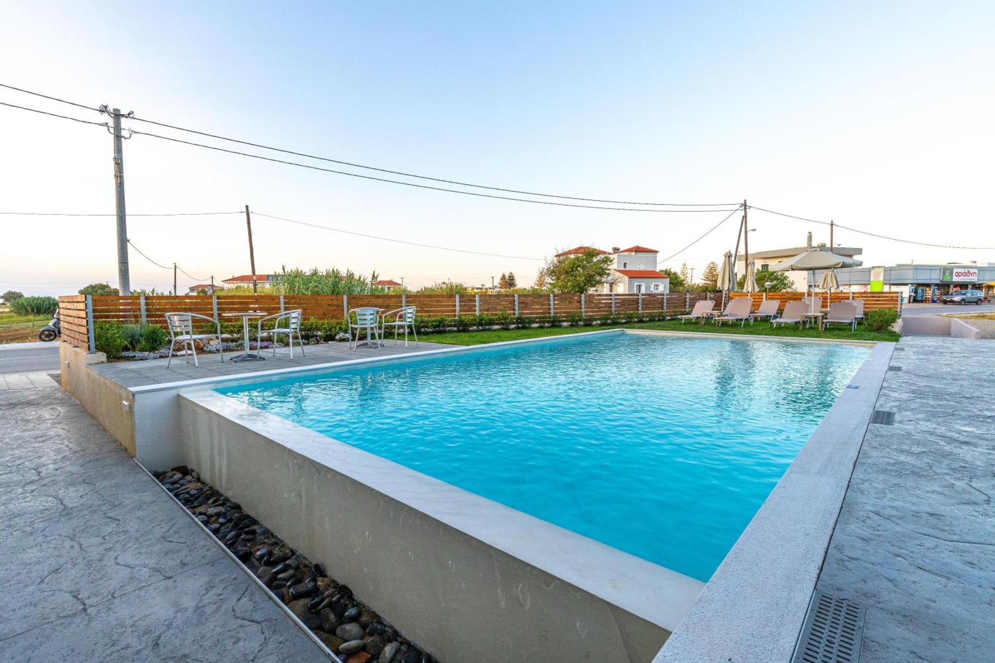 Achatis Apartments With Sea View Колімварі Екстер'єр фото