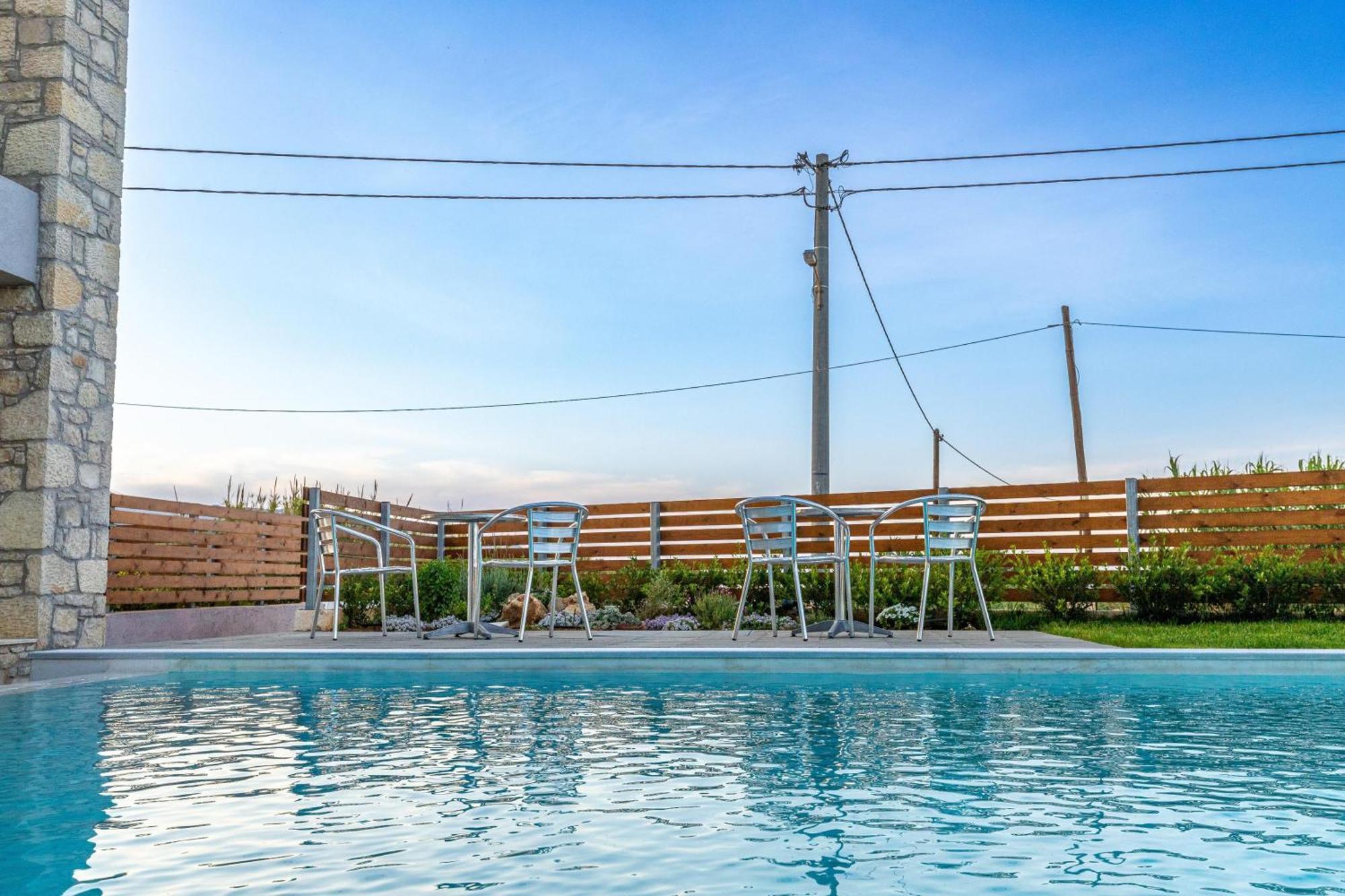 Achatis Apartments With Sea View Колімварі Екстер'єр фото