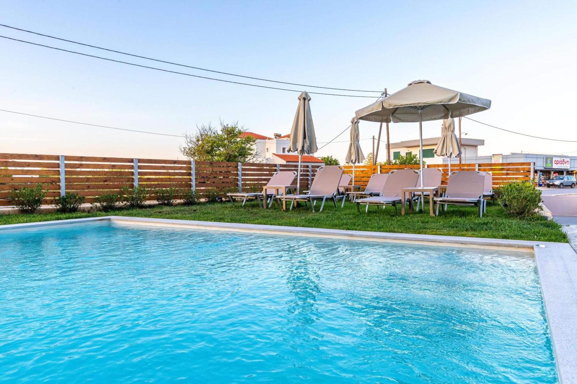 Achatis Apartments With Sea View Колімварі Екстер'єр фото